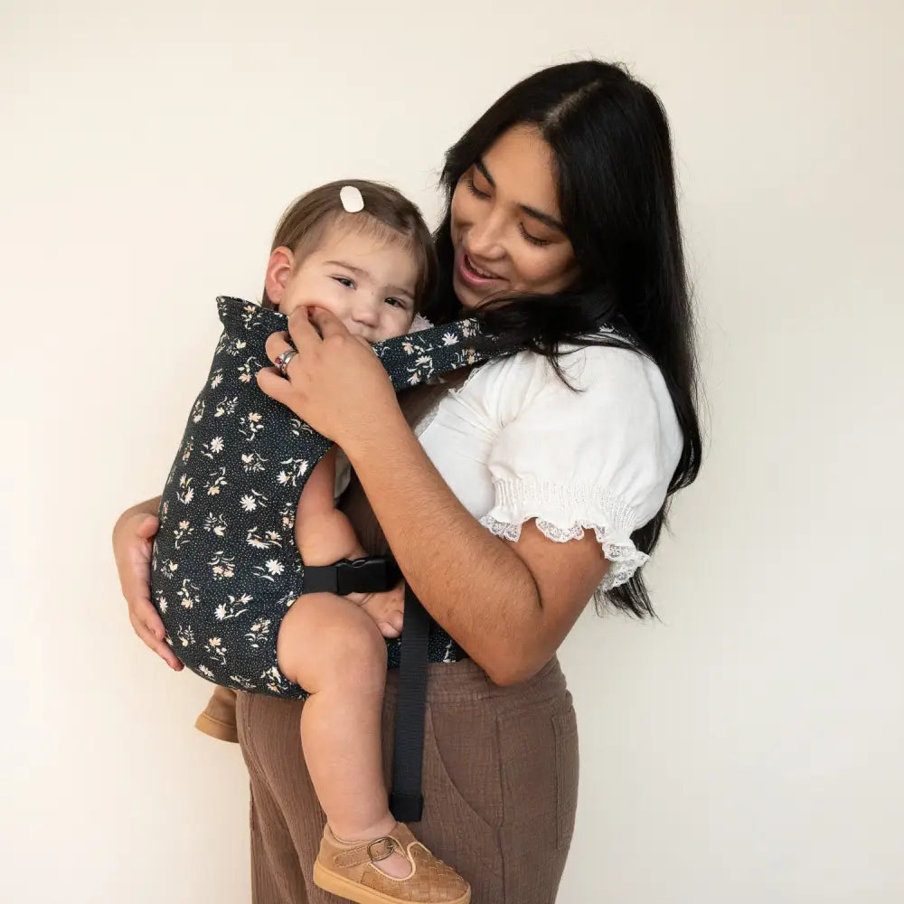 Daisy - Lark Baby Carrier - baby carrier hope&plum